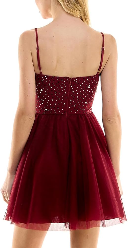 VESTIDO CORTO VINO CON PERLAS