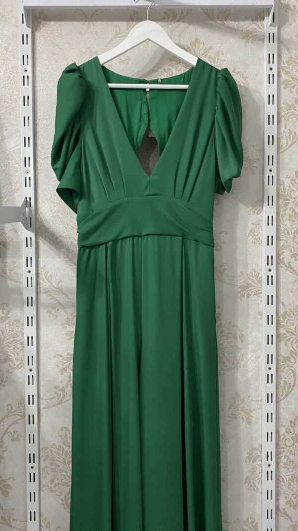 Enterizo pantalon verde con manga