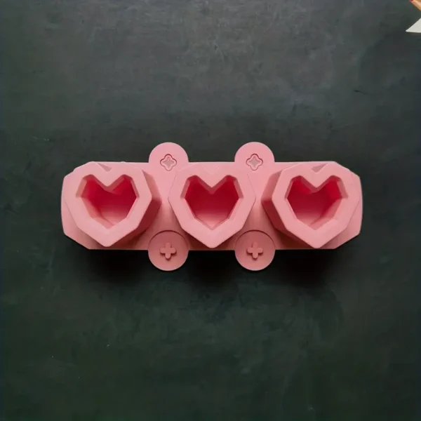 MOLDE DE SILICONA 3D - DISEÑO DE CORAZONES X 3