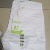 SHORT RASGADO Y SIN RASGAR BLANCO