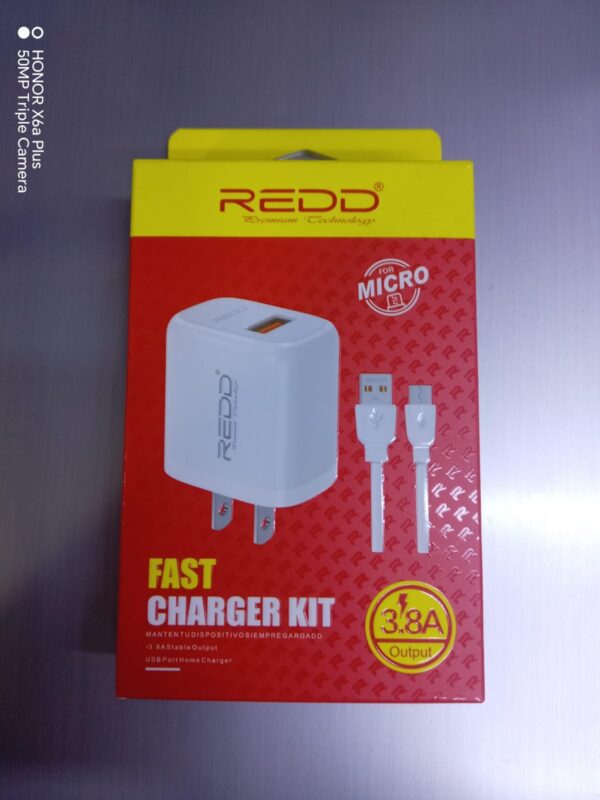 CARGADOR REDD - V8,TIPO C, IPHONE