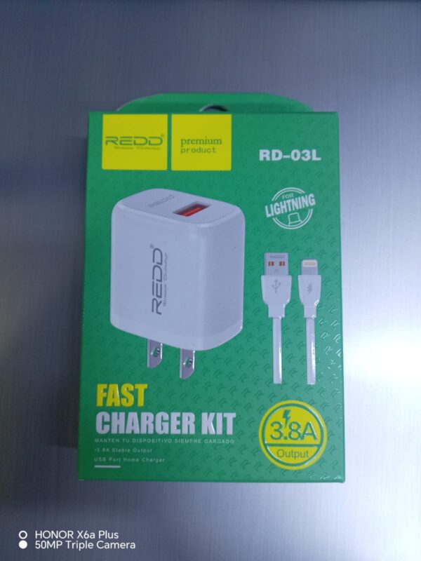 CARGADOR REDD - V8,TIPO C, IPHONE