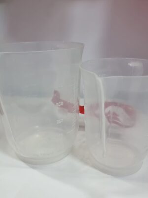 TAZA DE MEDICIÓN TRANSPARENTE